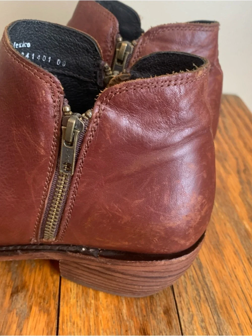 Liberty Black Womens 9 Brown Leather Western Booties Side Zip Ankle Cowboy Boot